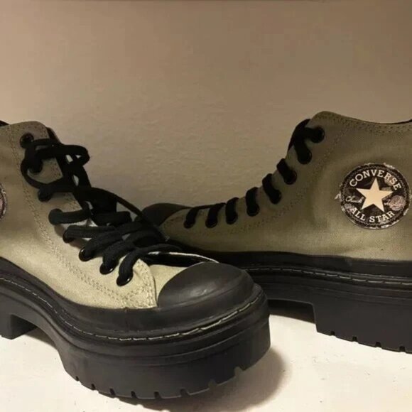 Olive Green Chuck Taylor All Star Lugged Heel Platform (Never been worn) - Picture 1 of 4